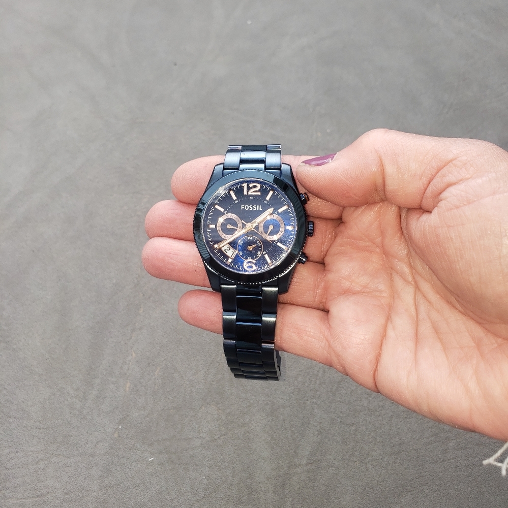 Fossil watch - blue and rose gold